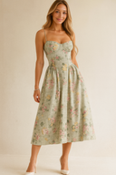 Corset-Style Midi Dress – Strapless & Pleated Design