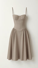 Corset-Style Midi Dress – Strapless & Pleated Design
